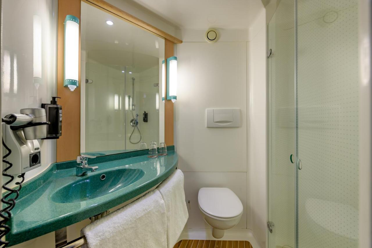 Ibis Hamburg Alsterring Hotell Eksteriør bilde