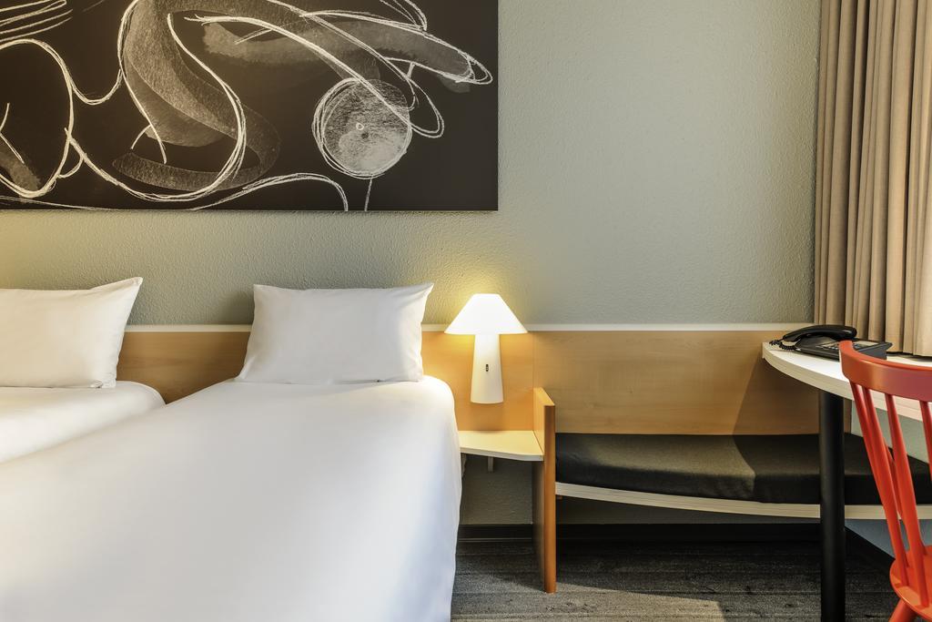 Ibis Hamburg Alsterring Hotell Eksteriør bilde